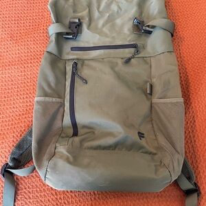 Fabletics One Backpack Olive Green